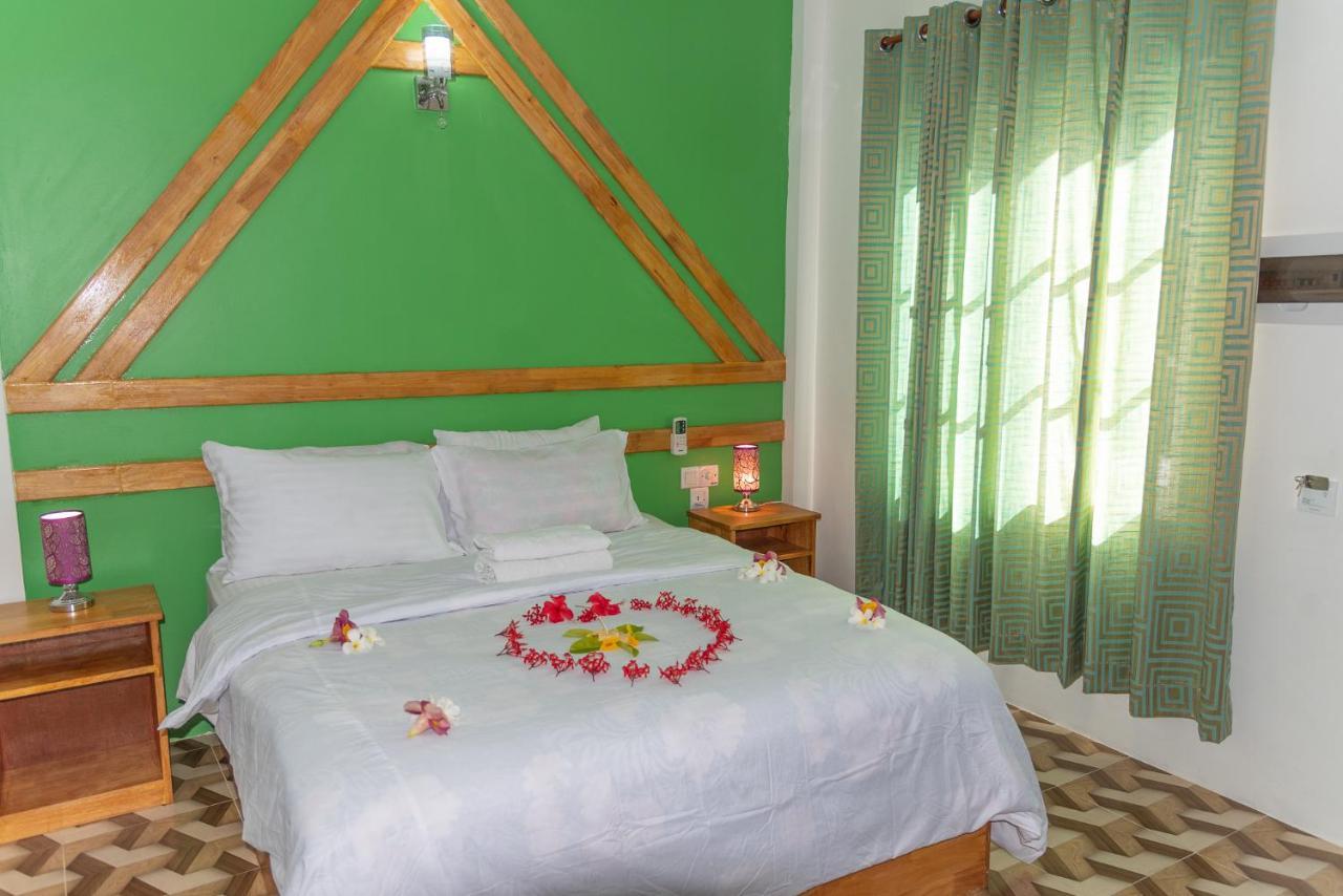 Chao Guest House Maafushi Ngoại thất bức ảnh