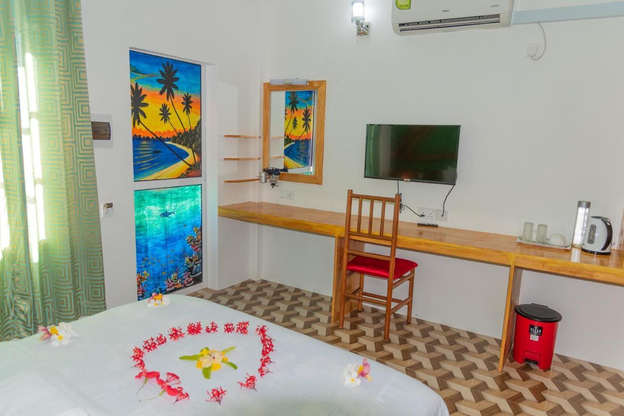 Chao Guest House Maafushi Ngoại thất bức ảnh