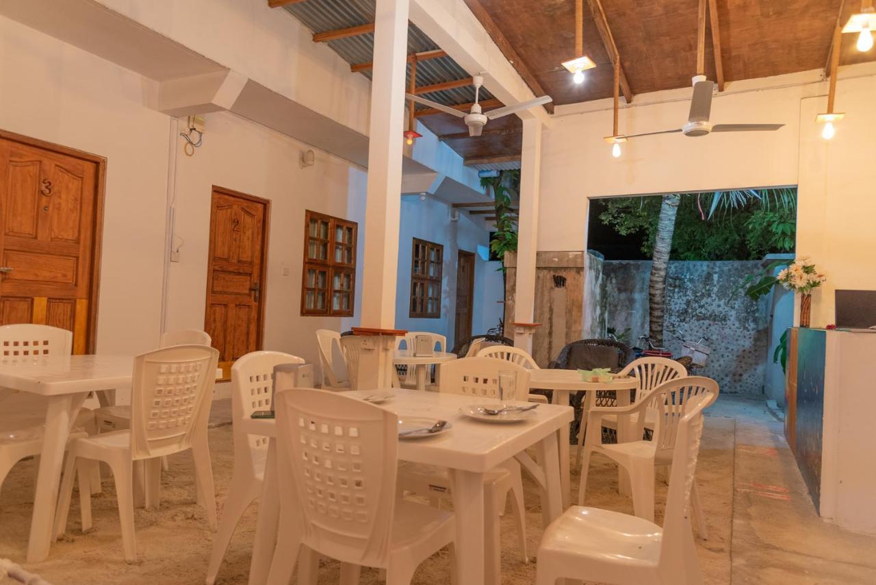 Chao Guest House Maafushi Ngoại thất bức ảnh