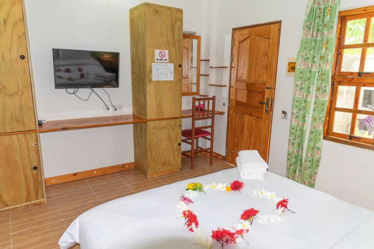 Chao Guest House Maafushi Ngoại thất bức ảnh